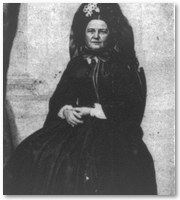 Photograph of Mary Todd Lincoln, the wife of Abraham Lincoln - image 9